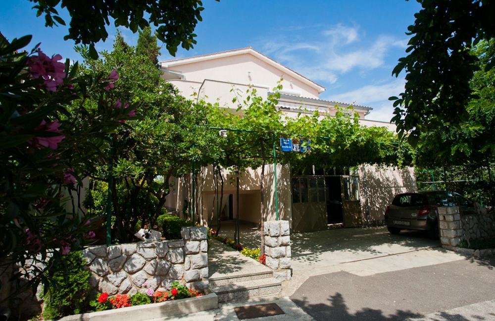 Apartments Kraljic Krk Town Εξωτερικό φωτογραφία